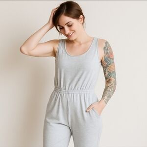 Danskin Women’s Grey Sleeveless Jumpsuit Drawstring Waist Sz M Pockets